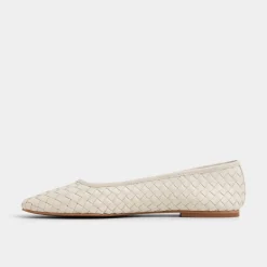 ALDO Ballet Flats^Adrabrinna White