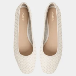 ALDO Ballet Flats^Adrabrinna White