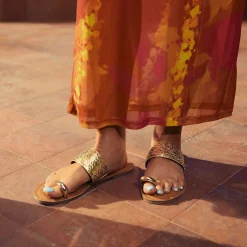 ALDO Flat Sandals^Beachwalk Gold