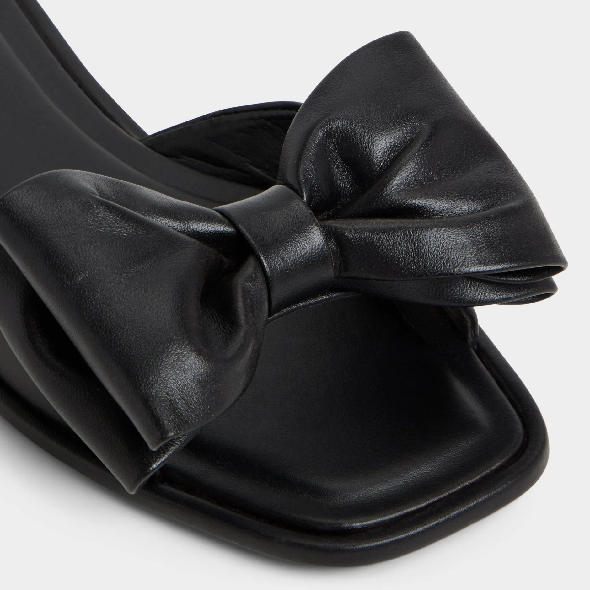 ALDO Flat Sandals^Bowetta Black