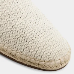 ALDO Casual Shoes^Carmo Ivory