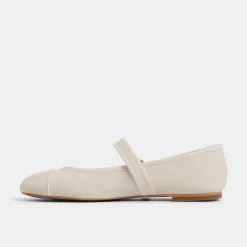 ALDO Ballet Flats^Caylyn White