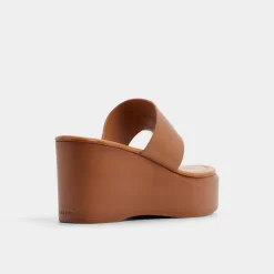 ALDO Flat Sandals^Friegan Medium brown